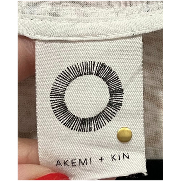 AKEMI + KIN Honey Valley Tribal Blouse - Picture 2 of 3